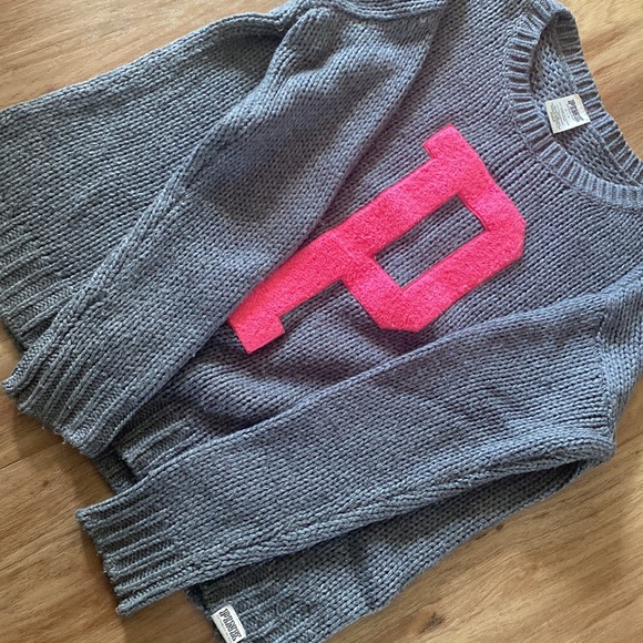 Pink Victorias Secret Sweater Oversized 2 for $20 - Picture 4 of 4